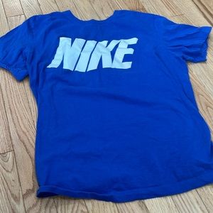 Athletic t-shirt